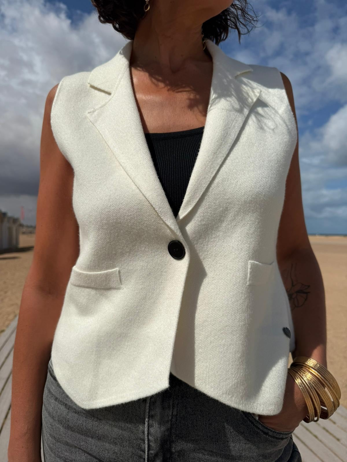 Débardeur Ivoire – Élégance et Confort